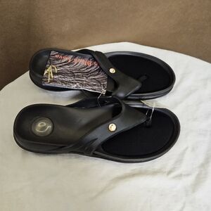 O ' o Black Lava Sandals Women Size 8